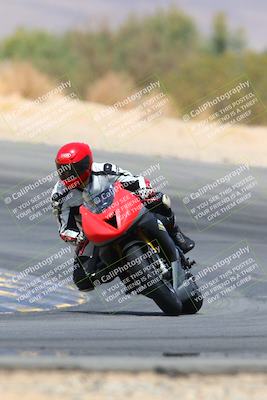 media/Apr-10-2022-SoCal Trackdays (Sun) [[f104b12566]]/Turn 10 (1pm)/